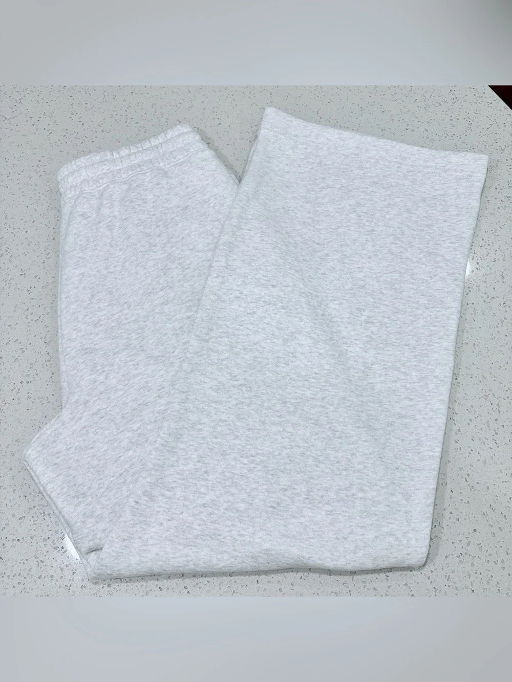 Men's Hollister Baggy Sweatpants - Picture 2 of 2